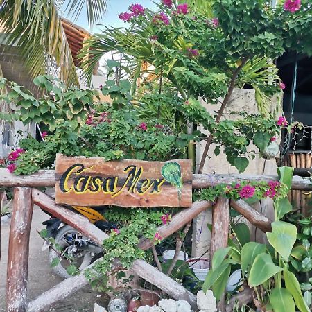 홀박스아일랜드 Casa Mex 아파트 외부 사진
